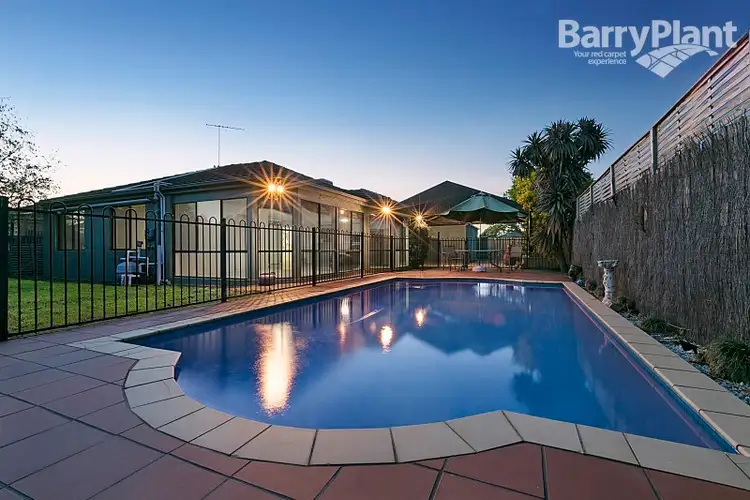 19 Littlecroft Avenue, Narre Warren South VIC 3805