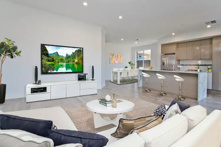143 Trimmer Parade, Seaton SA 5023
