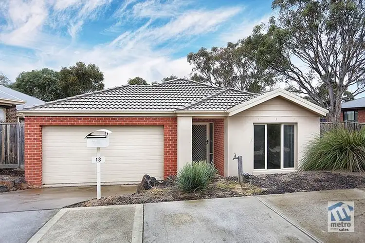 13 Bernard Street, Doreen VIC 3754