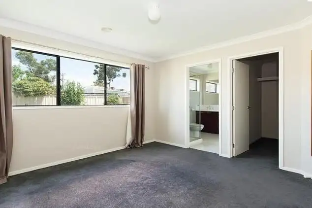 Fifth view of Homely house listing, 5 Swan Street, Wodonga VIC 3690