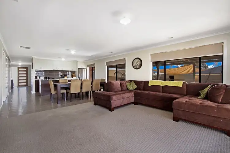 Second view of Homely house listing, 7 Terage Court, California Gully VIC 3556