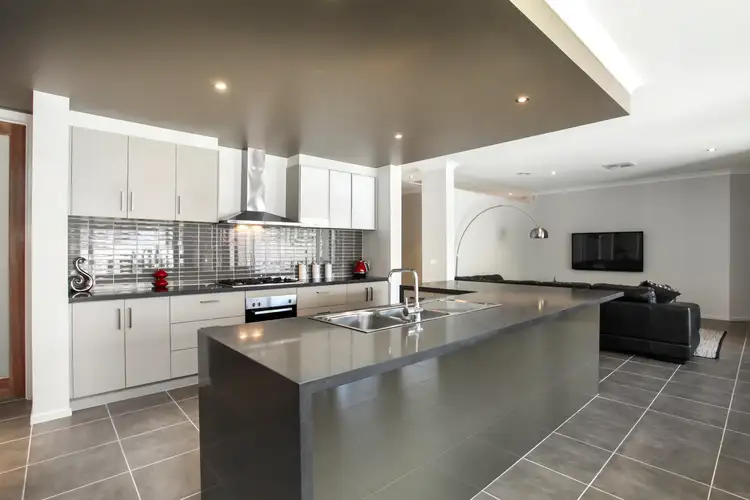 Fourth view of Homely house listing, 4 Kent Place, Taylors Hill VIC 3037