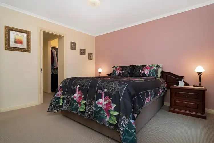 Seventh view of Homely house listing, 3 Anne Court, Golden Square VIC 3555