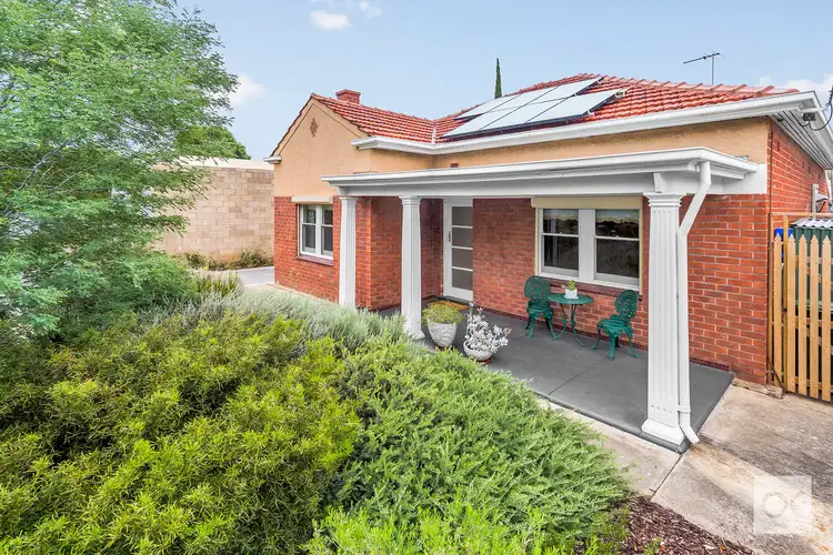 5 Cowper Road, Black Forest SA 5035