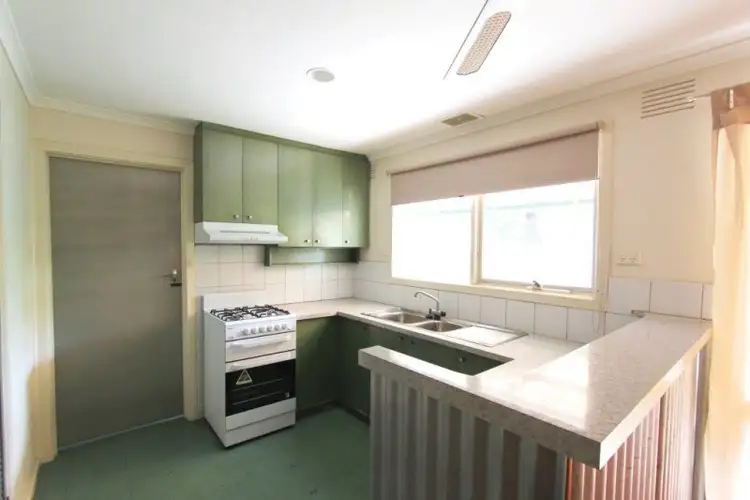 Fifth view of Homely unit listing, 9/1 Lorraine Court, Sunshine VIC 3020