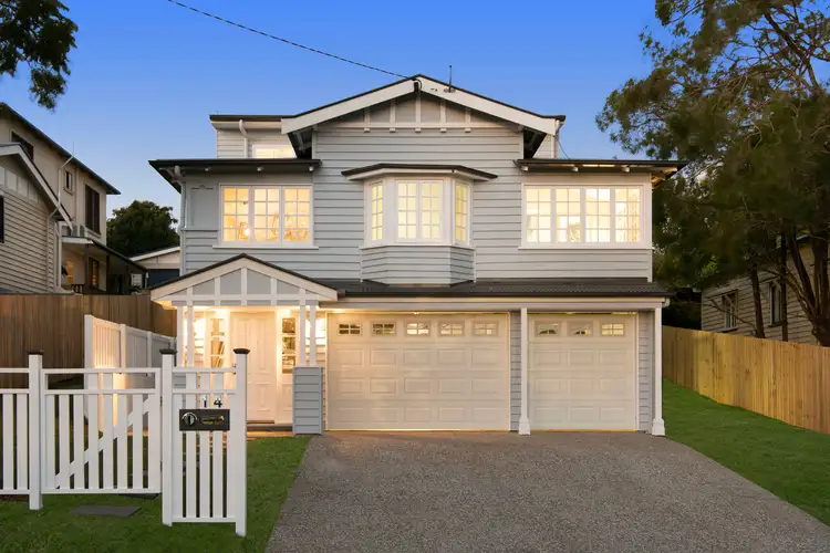 14 Stella Street, Holland Park QLD 4121