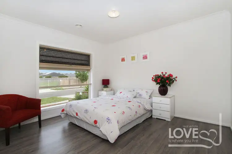 Fifth view of Homely house listing, 19 Fulham Way, Wollert VIC 3750