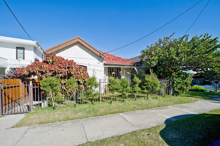 Main view of Homely house listing, 85 Boundary Street, Clovelly NSW 2031