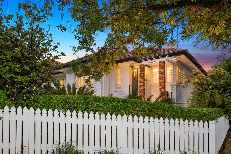 25 Balcha Street, Holland Park QLD 4121