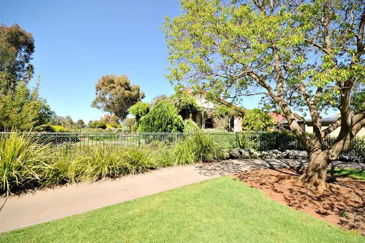3/4 Clearwater Place, Dubbo NSW 2830
