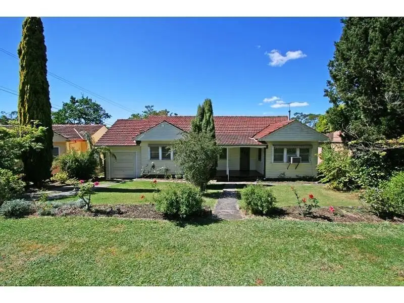 Main view of Homely house listing, 11 Bolwarra Avenue, West Pymble NSW 2073
