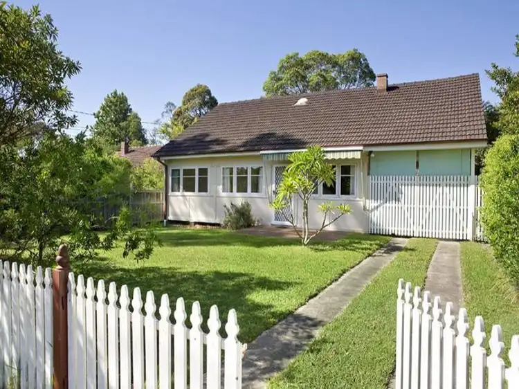 3 Milton Road, North Turramurra NSW 2074
