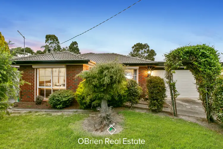 21 Simon Drive, Pakenham VIC 3810