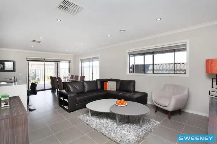 Third view of Homely house listing, 15 Rivoli Close, Plumpton VIC 3335