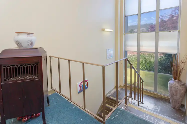 Fifth view of Homely house listing, 15 Akuna Avenue, Tallangatta VIC 3700