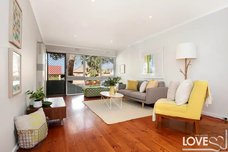 Main view of Homely unit listing, 2/2 Josephine Grove, Preston VIC 3072