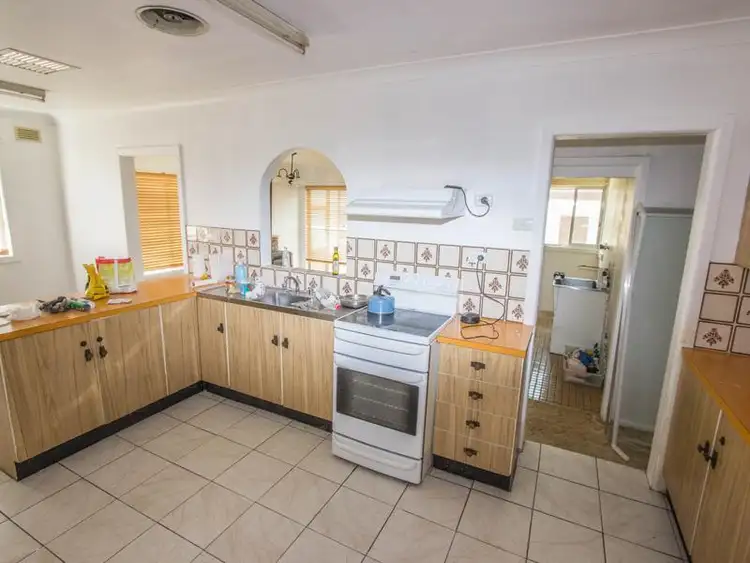 Fifth view of Homely house listing, 32 Valencia Street, Leeton NSW 2705