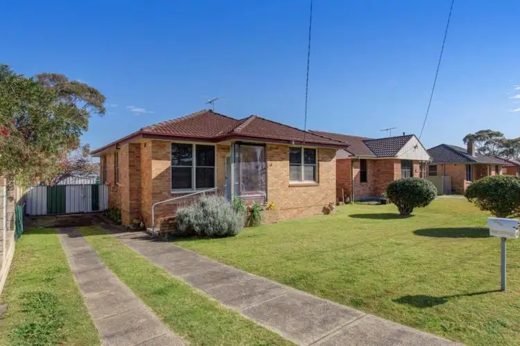 18 Pitt Street, Stockton NSW 2295