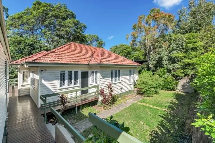 37 Broseley Road, Toowong QLD 4066