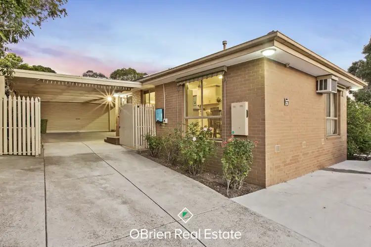 14 Oaktree Drive, Hampton Park VIC 3976