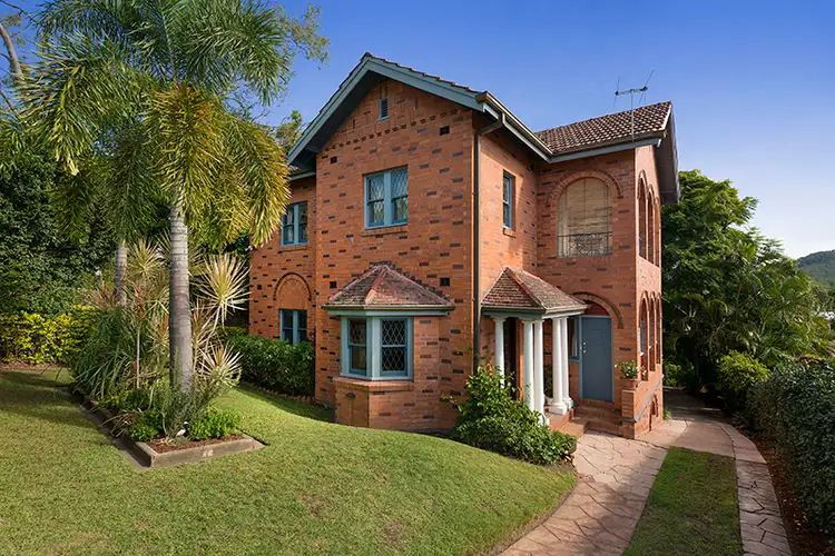 16 Dean Street, Toowong QLD 4066