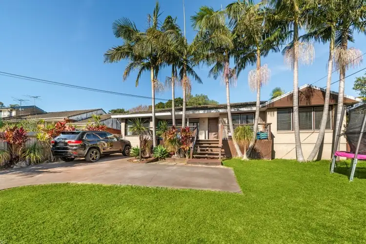Fifth view of Homely house listing, 51 Rose Avenue, Wheeler Heights NSW 2097