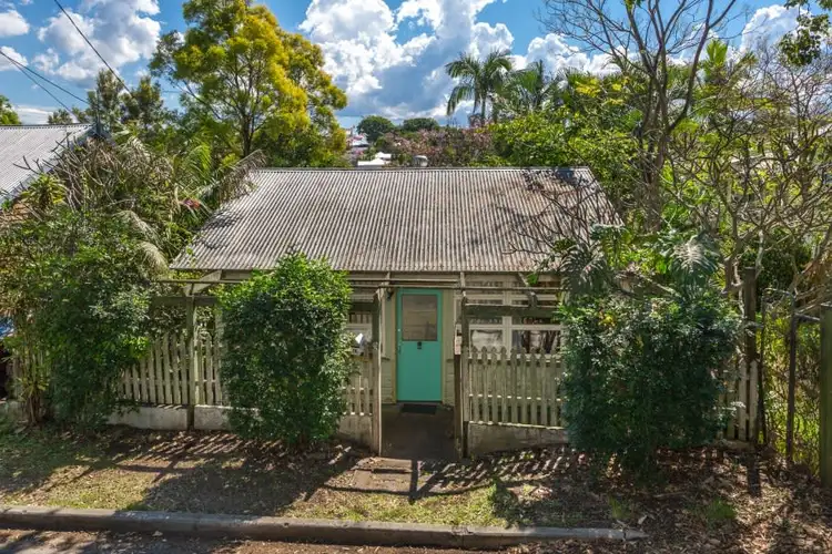 16 Ella Street, Red Hill QLD 4059