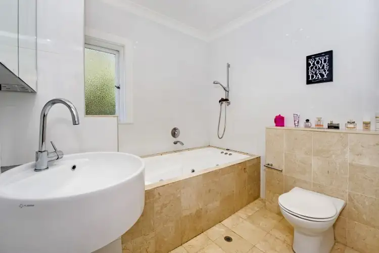 Fifth view of Homely apartment listing, 7/3 Military Road, Watsons Bay NSW 2030