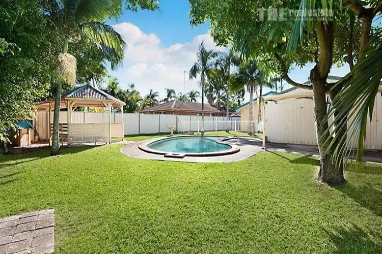 55 Cypress Drive, Broadbeach Waters QLD 4218