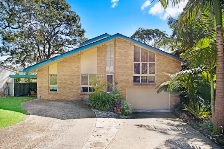Second view of Homely house listing, 6 Highpoint Place, Como NSW 2226