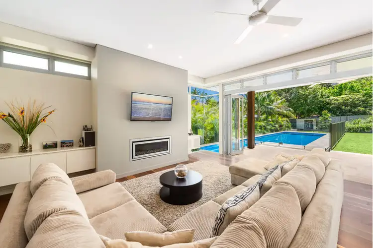 Second view of Homely house listing, 6 Urara Road, Avalon Beach NSW 2107