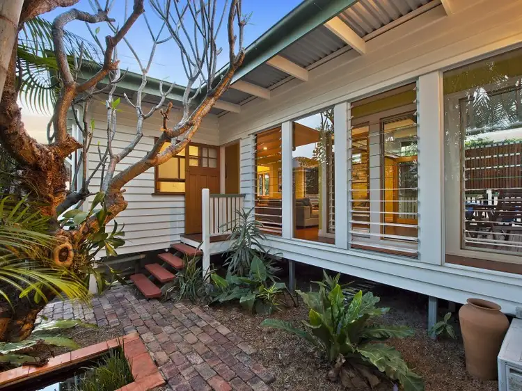 Second view of Homely house listing, 9 Barton Parade, Balmoral QLD 4171