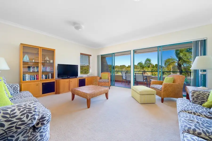 Main view of Homely unit listing, 4/65 Old Barrenjoey Road, Avalon Beach NSW 2107