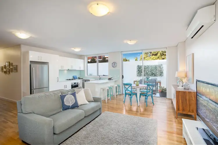 2/43-45 Gipps Street, Wollongong NSW 2500