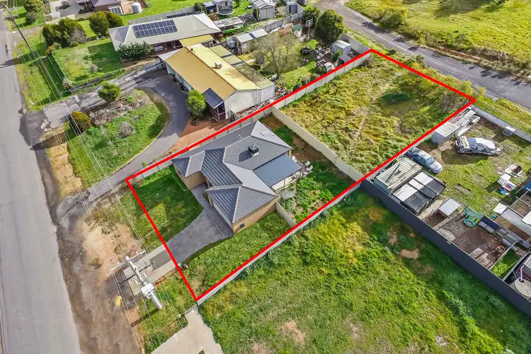 44 Sparrowhawk Road, Long Gully VIC 3550