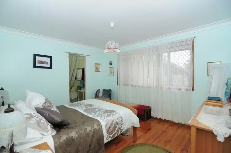 Fifth view of Homely house listing, 27 Edwards Avenue, Bomaderry NSW 2541