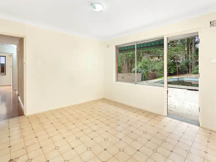 Sixth view of Homely house listing, 5 Sussex Road, St Ives NSW 2075