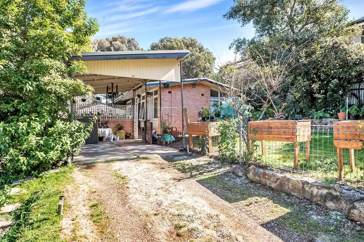 15 Lowan Road, Windsor Gardens SA 5087