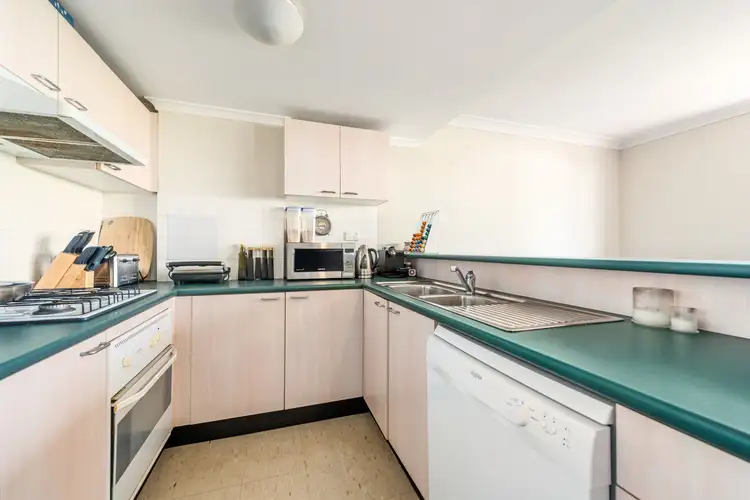 Fourth view of Homely apartment listing, 2/8 Kensington Street, Waterloo NSW 2017