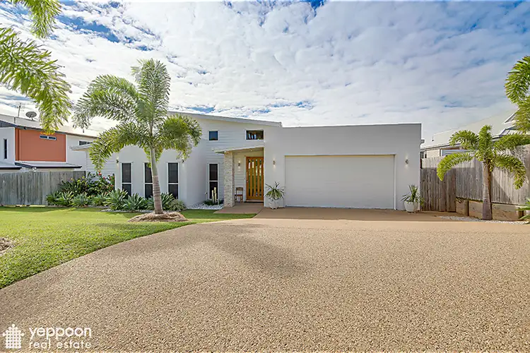 Second view of Homely house listing, 13 Peninsula Place, Rosslyn QLD 4703