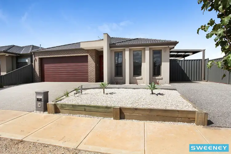 Main view of Homely house listing, 15 Rivoli Close, Plumpton VIC 3335