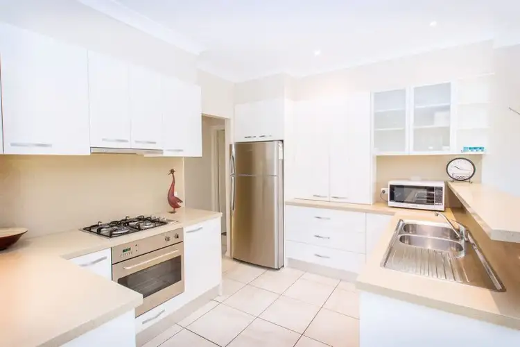 Fifth view of Homely house listing, 4/4 Indigo Green, Albury NSW 2640