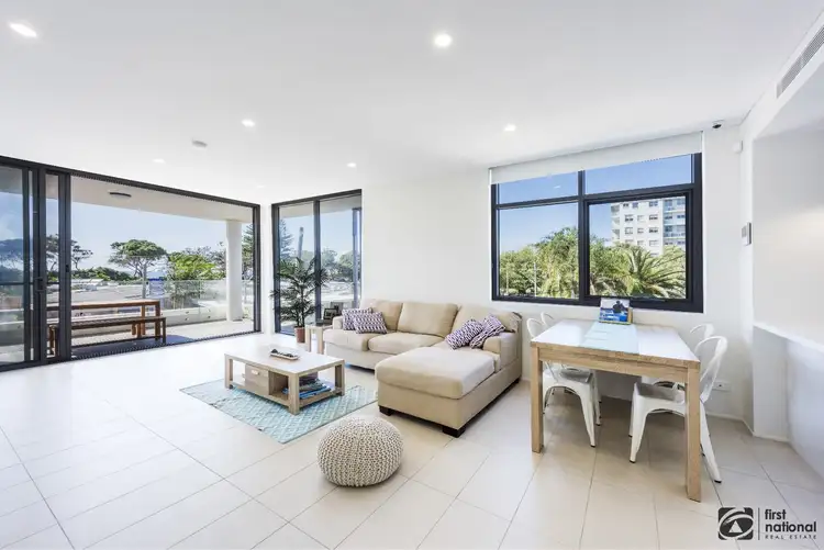 2/87 Ocean Parade, Coffs Harbour NSW 2450