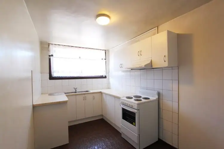 Third view of Homely apartment listing, 3/16 Forrest Street, Sunshine VIC 3020