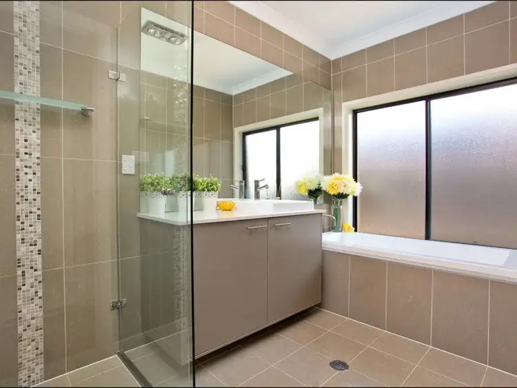 Fifth view of Homely house listing, 25 Bluebell Crescent, Ropes Crossing NSW 2760