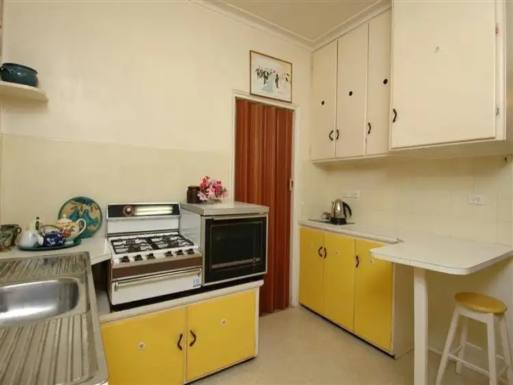 Fifth view of Homely house listing, 1 Evelyn Avenue, Turramurra NSW 2074
