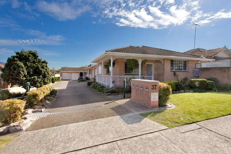 2/37 Greenacre Road, South Hurstville NSW 2221