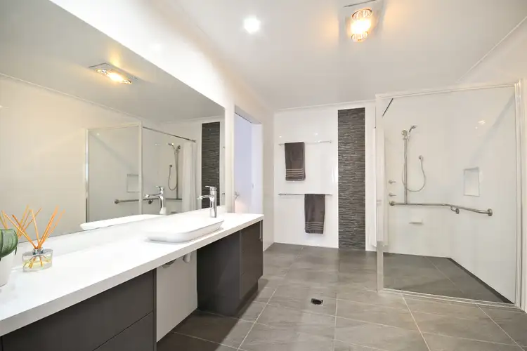 Sixth view of Homely semi-detached listing, 10/19 Boundary Road, Dubbo NSW 2830