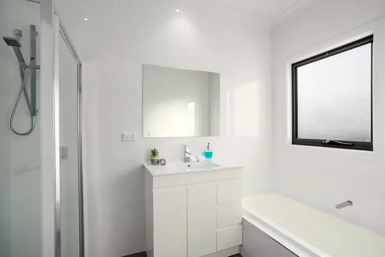 Sixth view of Homely house listing, 4 Breeze Place, Fairy Meadow NSW 2519