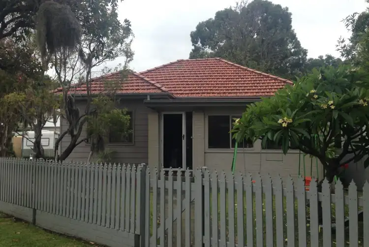 28 Monie Street